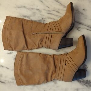 Rampage microfiber (suede feel) boot size 8.5